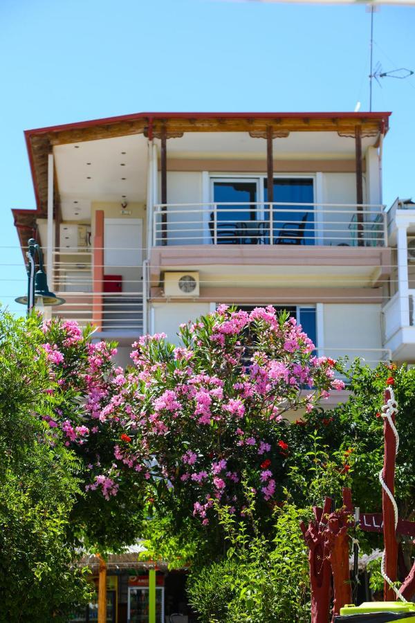Vera Olympiakí Aktí Exterior foto